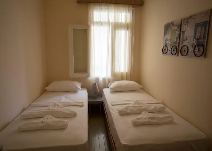 Emmanouil's House Апартаменты Ханья