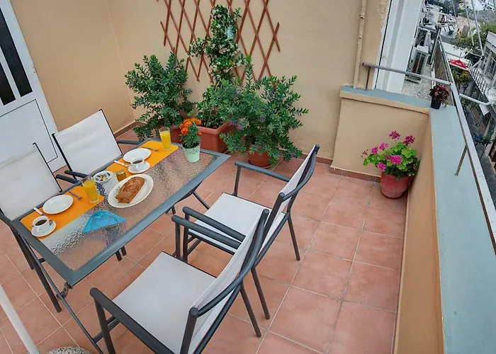 Emmanouil's House Апартаменты