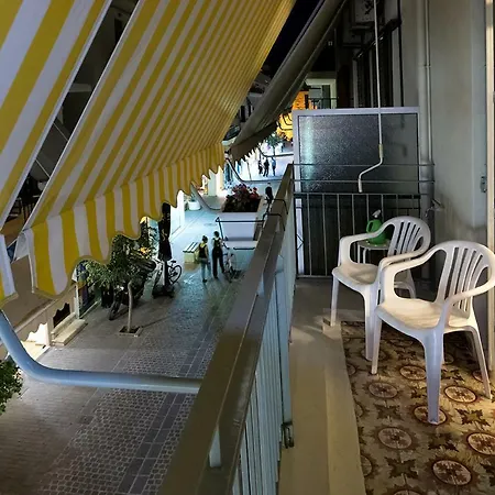 Emmanouil's House Апартаменти Ханья (Крит)