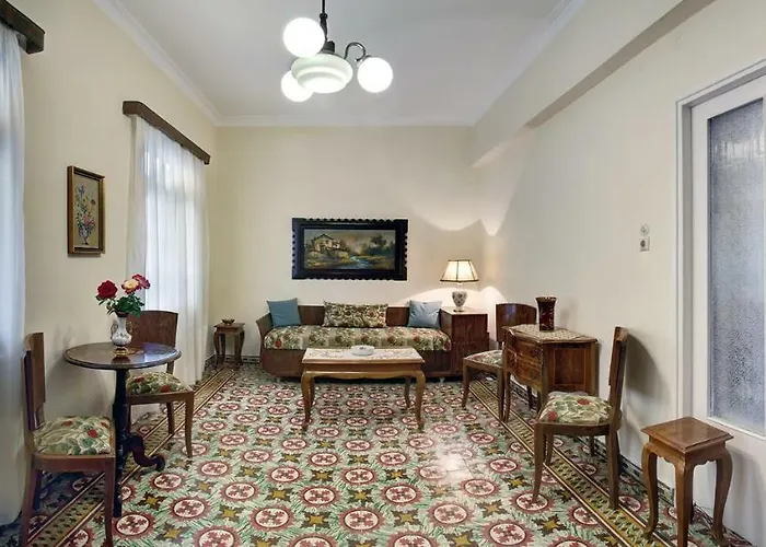 Emmanouil's House Apartment *