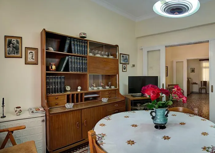 Emmanouil's House Lägenhet